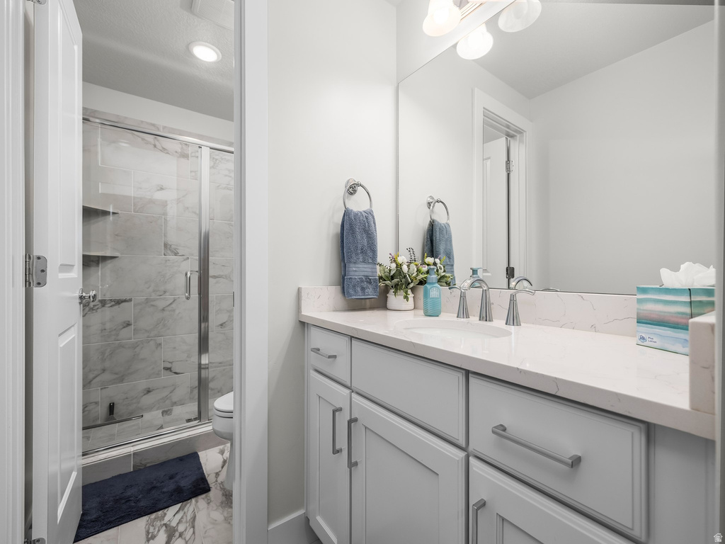 322 E 2530 N Lehi, UT 84043