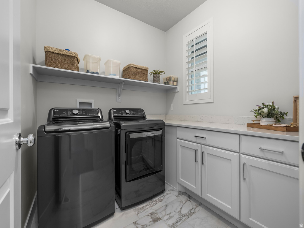 322 E 2530 N Lehi, UT 84043