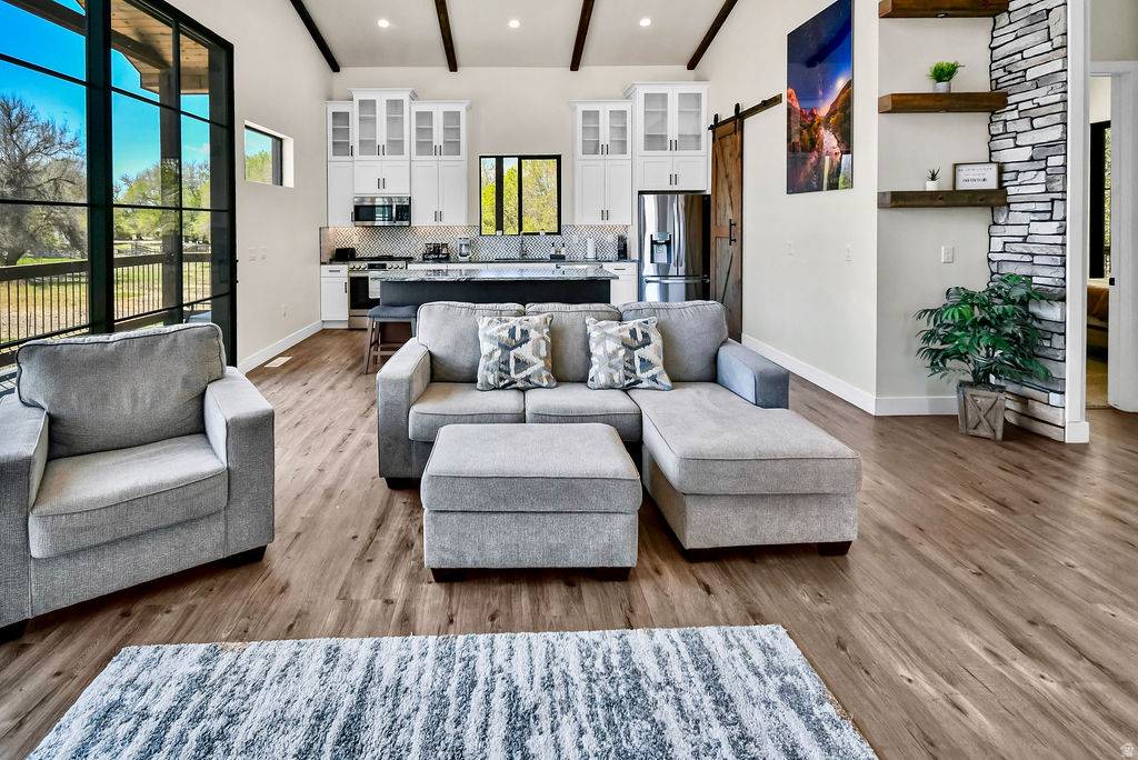 275 N 400 E Annabella, UT 84711