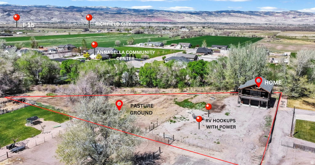 275 N 400 E Annabella, UT 84711