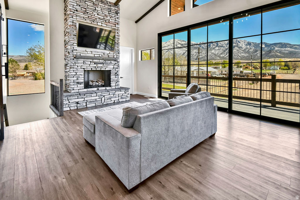 275 N 400 E Annabella, UT 84711