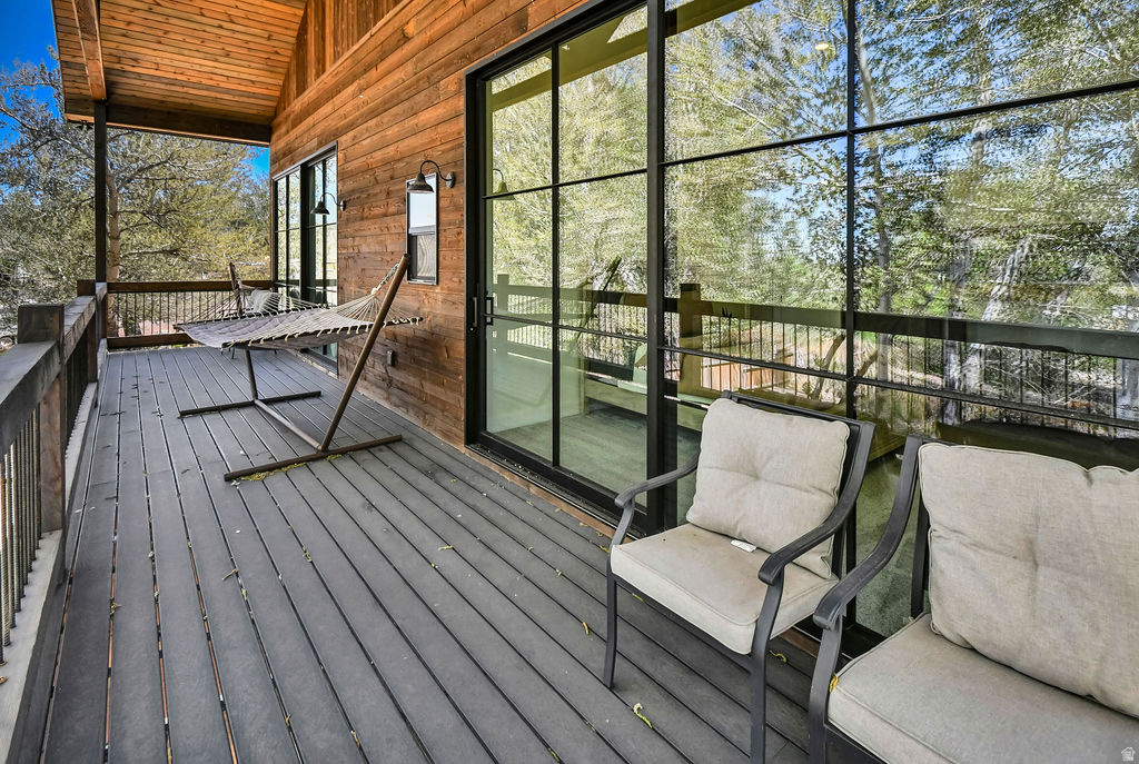 275 N 400 E Annabella, UT 84711