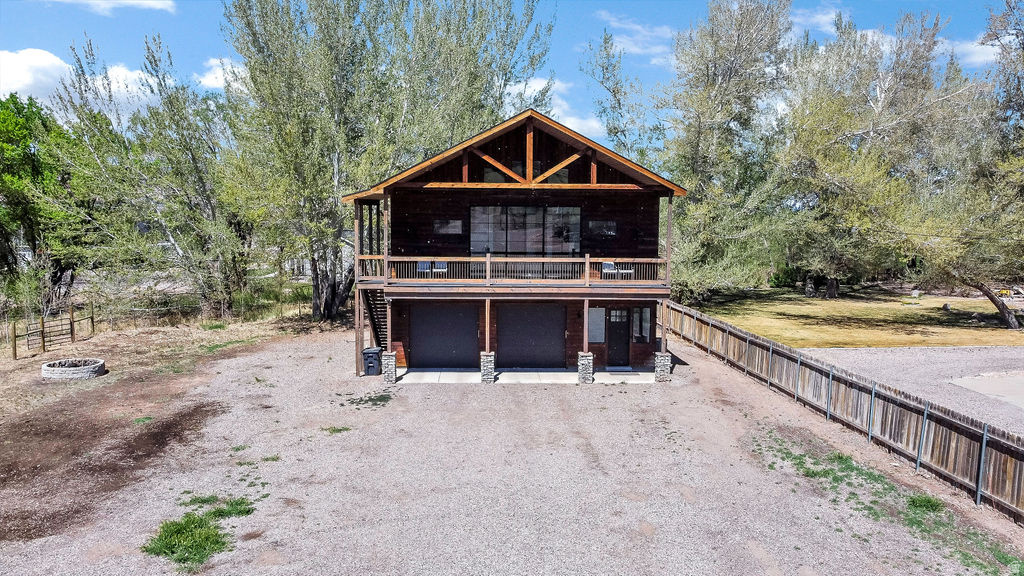 275 N 400 E Annabella, UT 84711