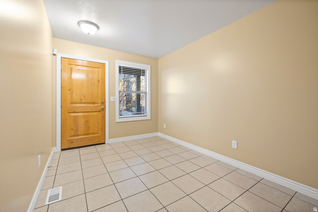 72 E 7320 S Midvale, UT 84047