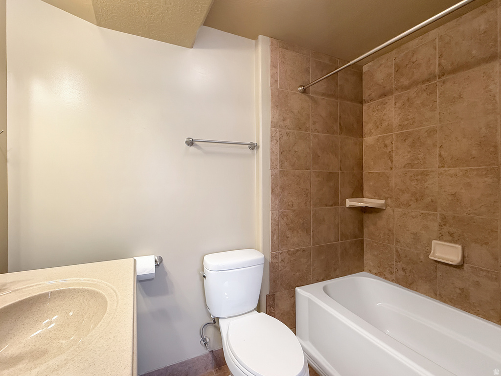 78 E 2550 S Clearfield, UT 84015