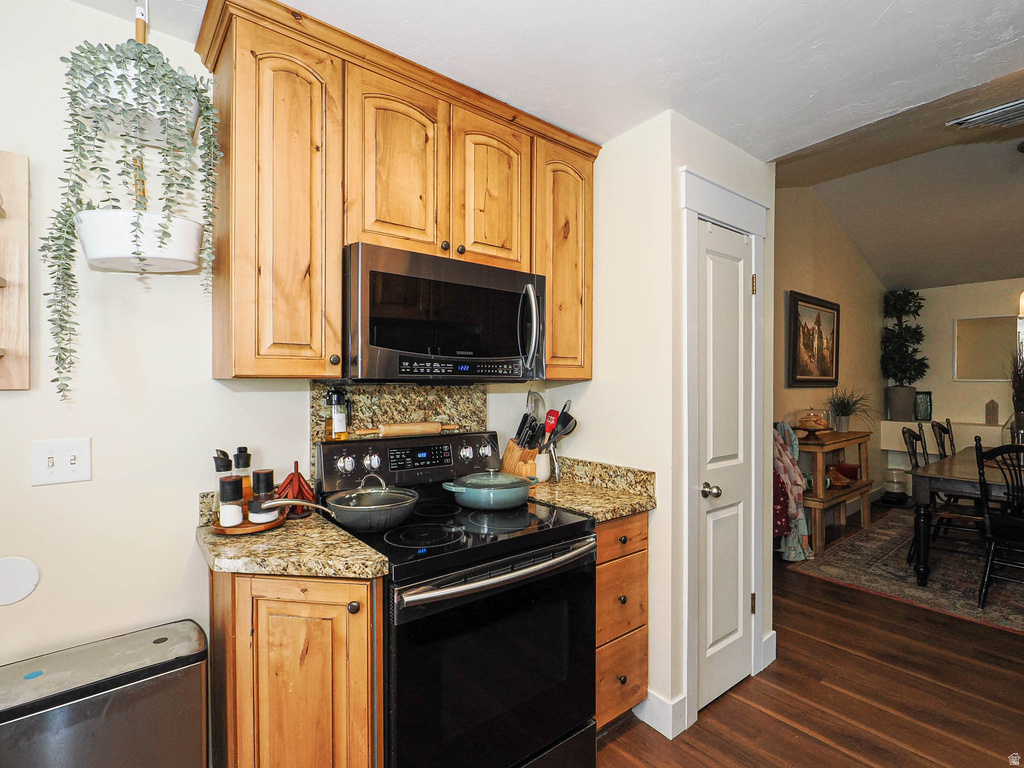 3067 W GREAT PATURE RD West Jordan, UT 84088