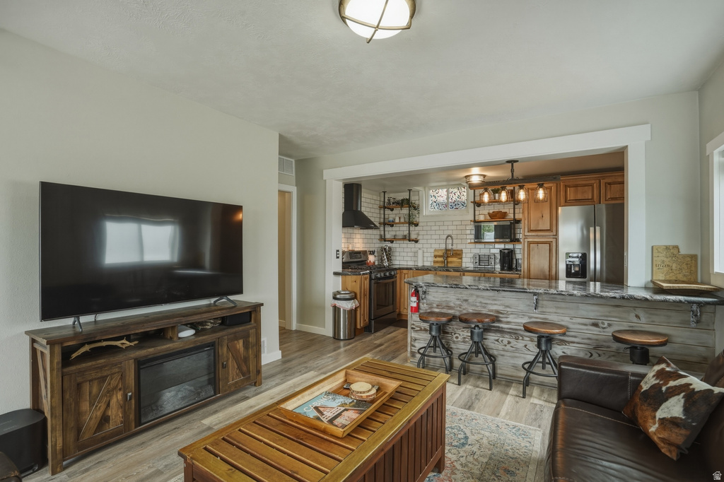 500 N 800 CIR Springville, UT 84663