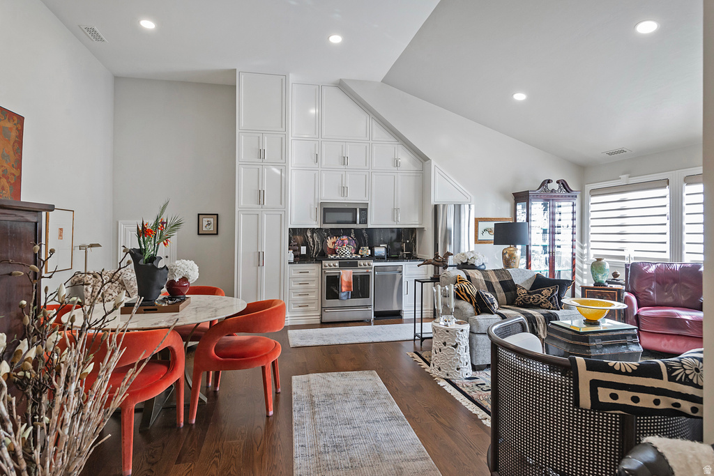 5543 S WALKER WOODS LN Holladay, UT 84117