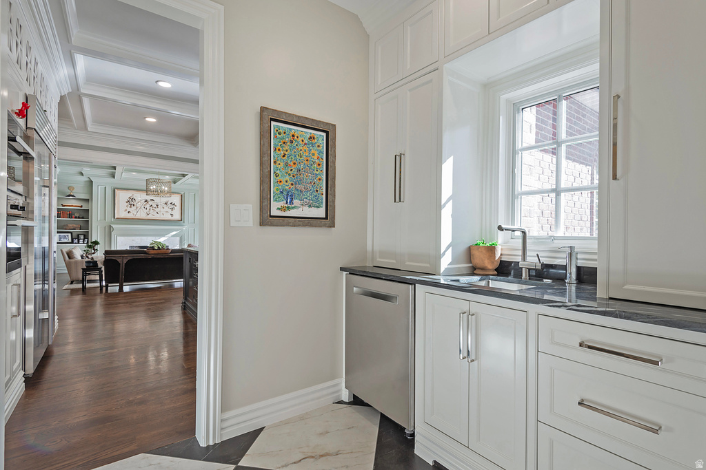 5543 S WALKER WOODS LN Holladay, UT 84117