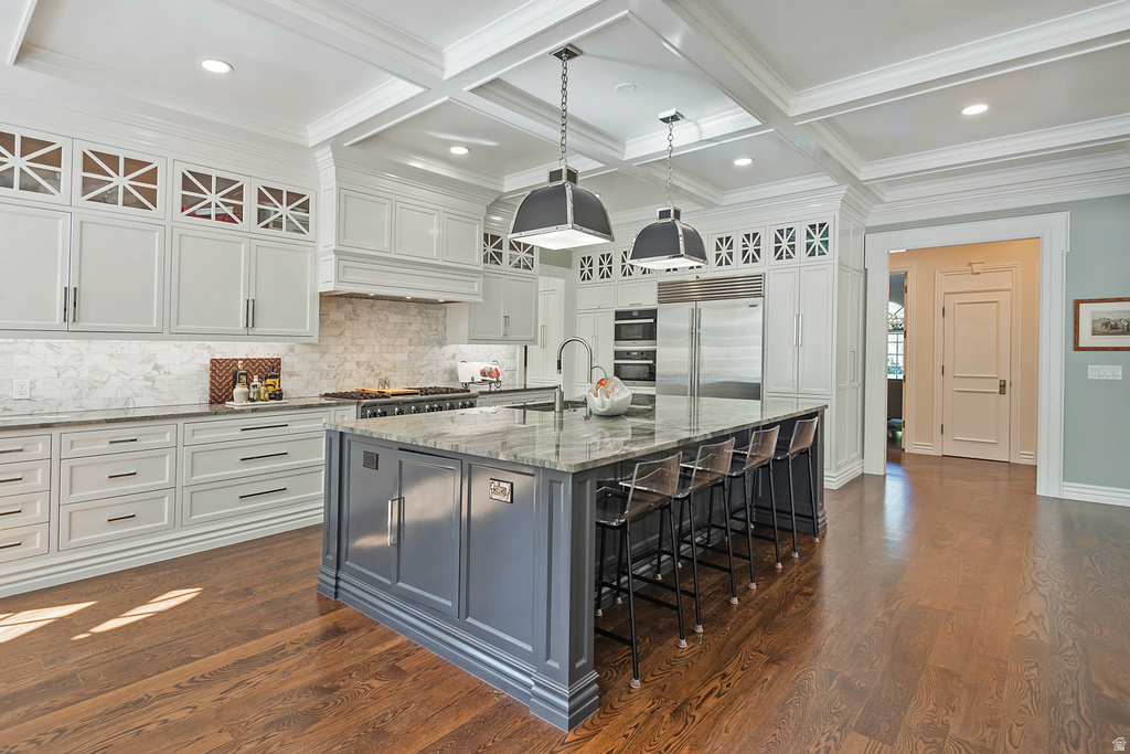 5543 S WALKER WOODS LN Holladay, UT 84117