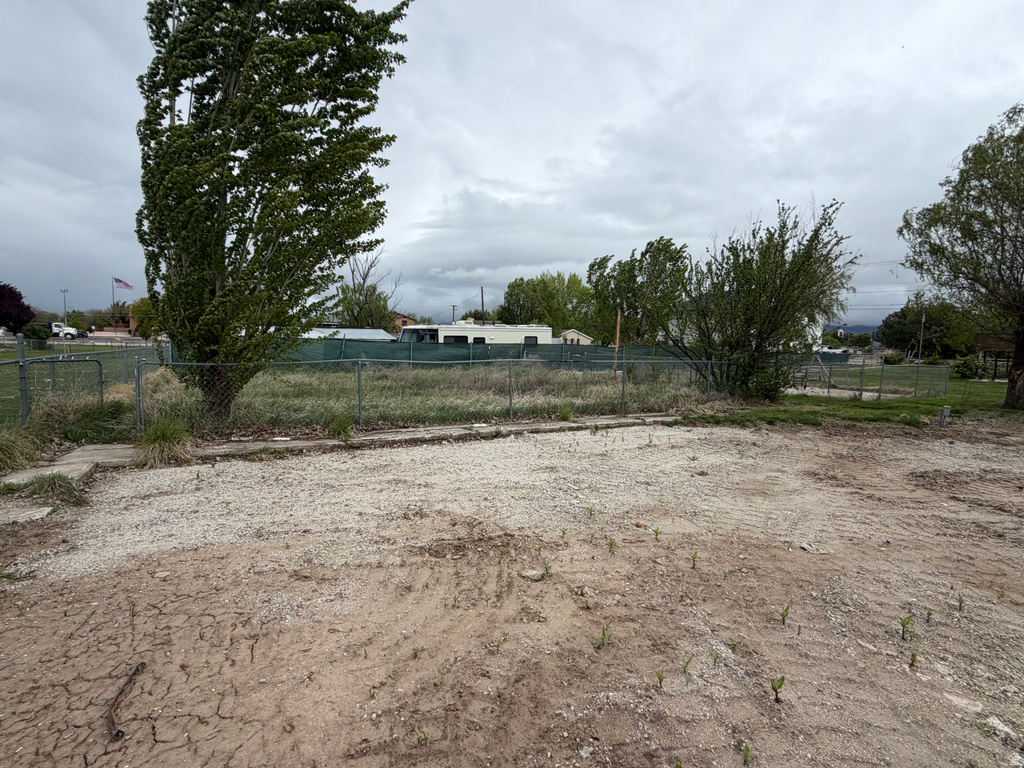 2145 N 4100 W Plain City, UT 84404