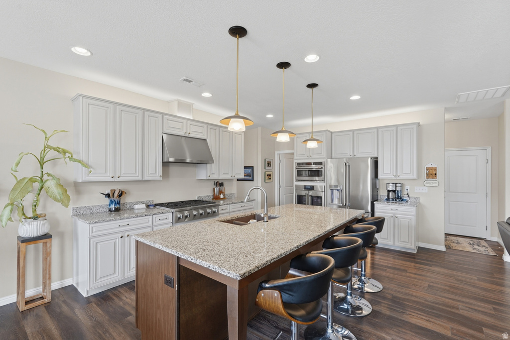 2448 W 3230 S Syracuse, UT 84075