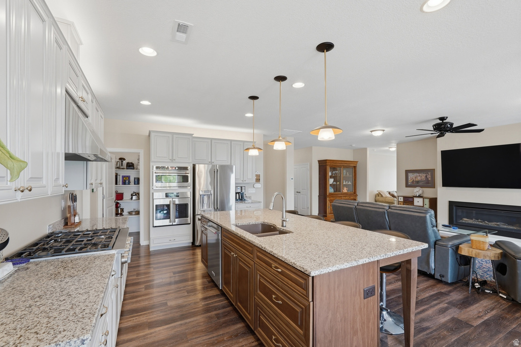 2448 W 3230 S Syracuse, UT 84075