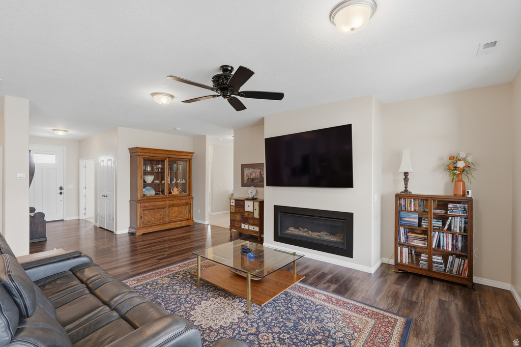 2448 W 3230 S Syracuse, UT 84075