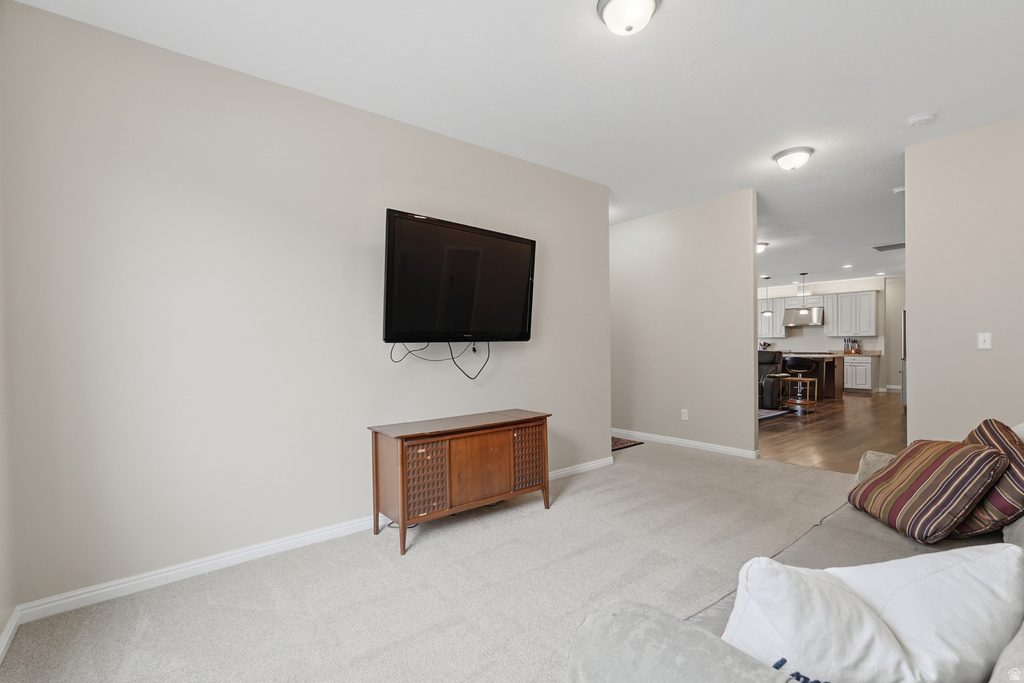 2448 W 3230 S Syracuse, UT 84075