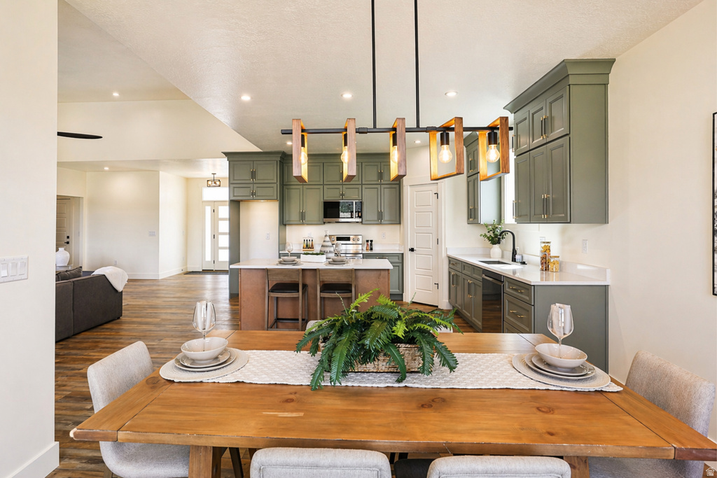 2607 N COOPER WAY Eagle Mountain, UT 84013