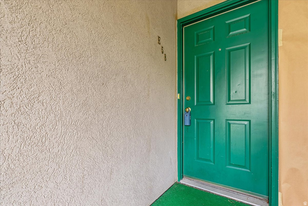 258 E NEW CENTURY LN #E Salt Lake City, UT 84115