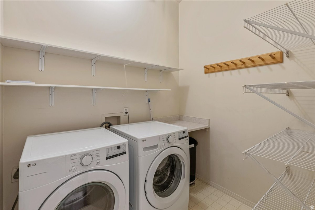 258 E NEW CENTURY LN #E Salt Lake City, UT 84115