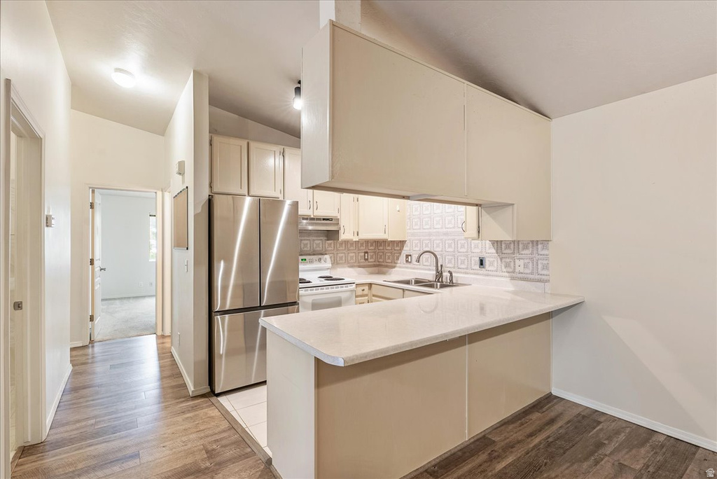 258 E NEW CENTURY LN #E Salt Lake City, UT 84115