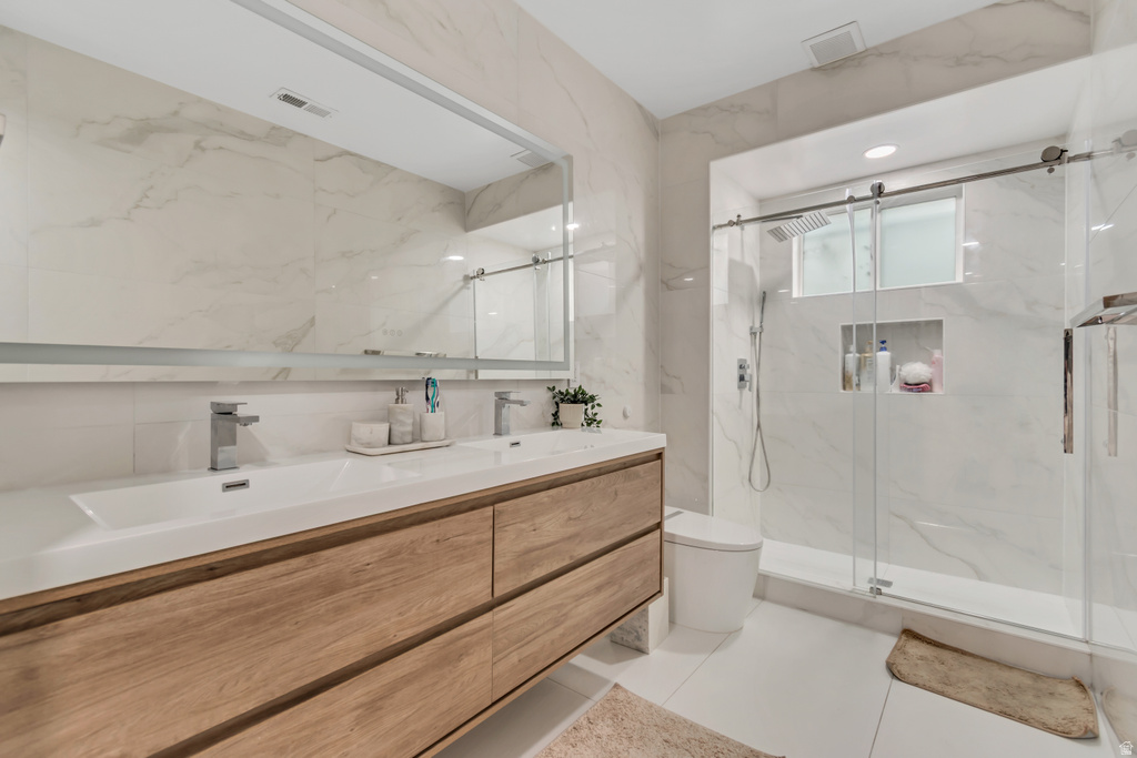 7658 S 1095 E Midvale, UT 84047