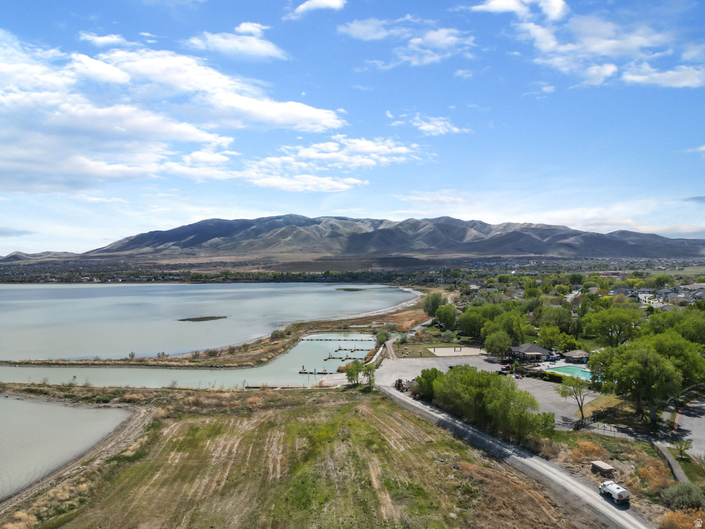 68 E SETTLER RD Saratoga Springs, UT 84045