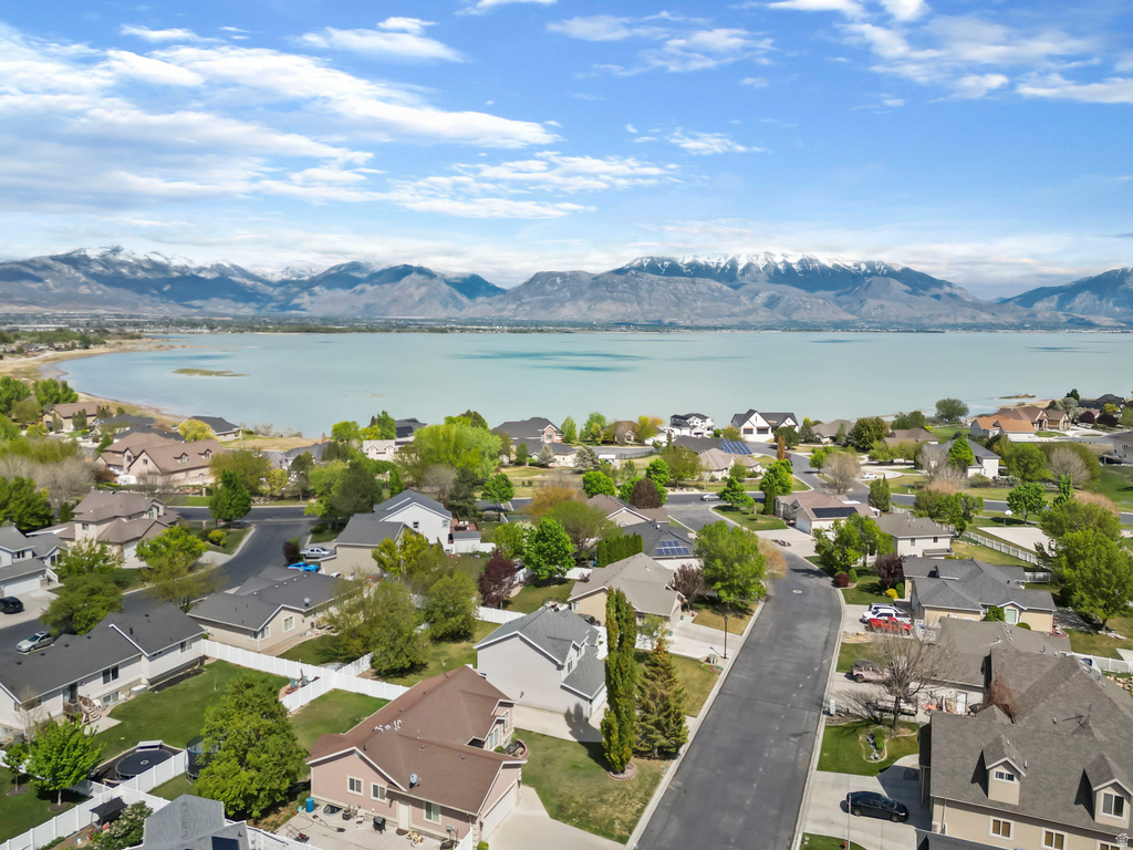 68 E SETTLER RD Saratoga Springs, UT 84045