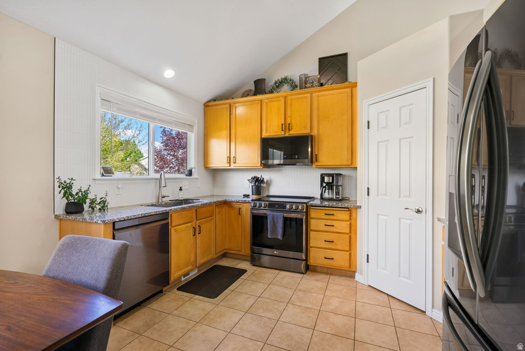 68 E SETTLER RD Saratoga Springs, UT 84045