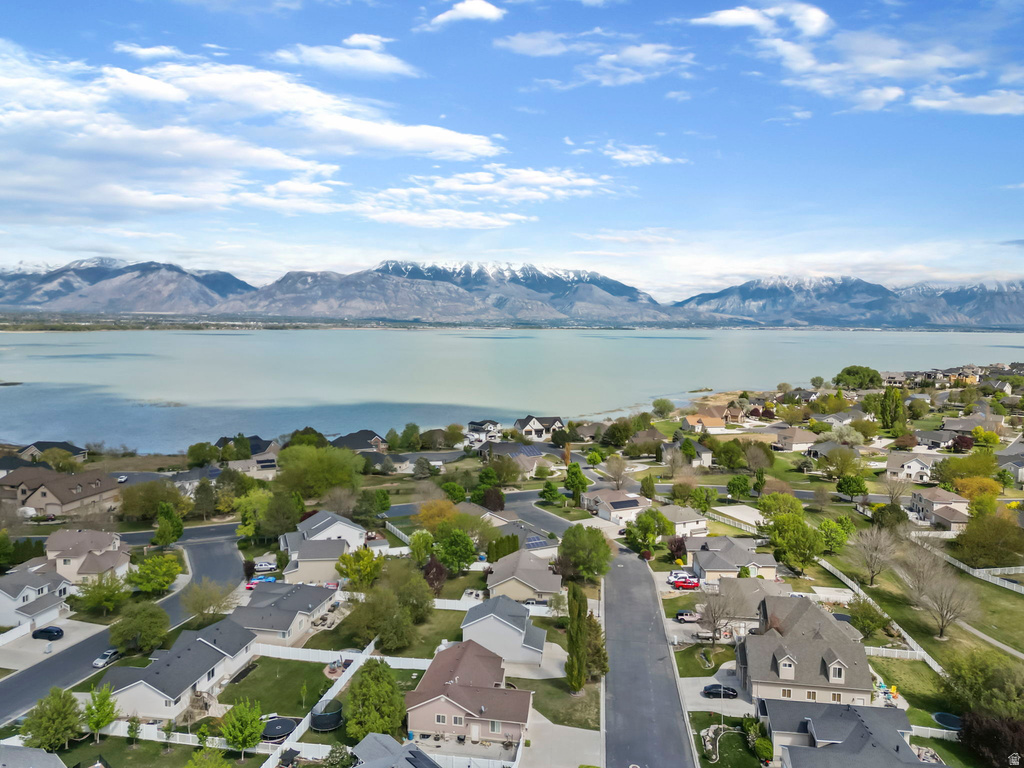 68 E SETTLER RD Saratoga Springs, UT 84045
