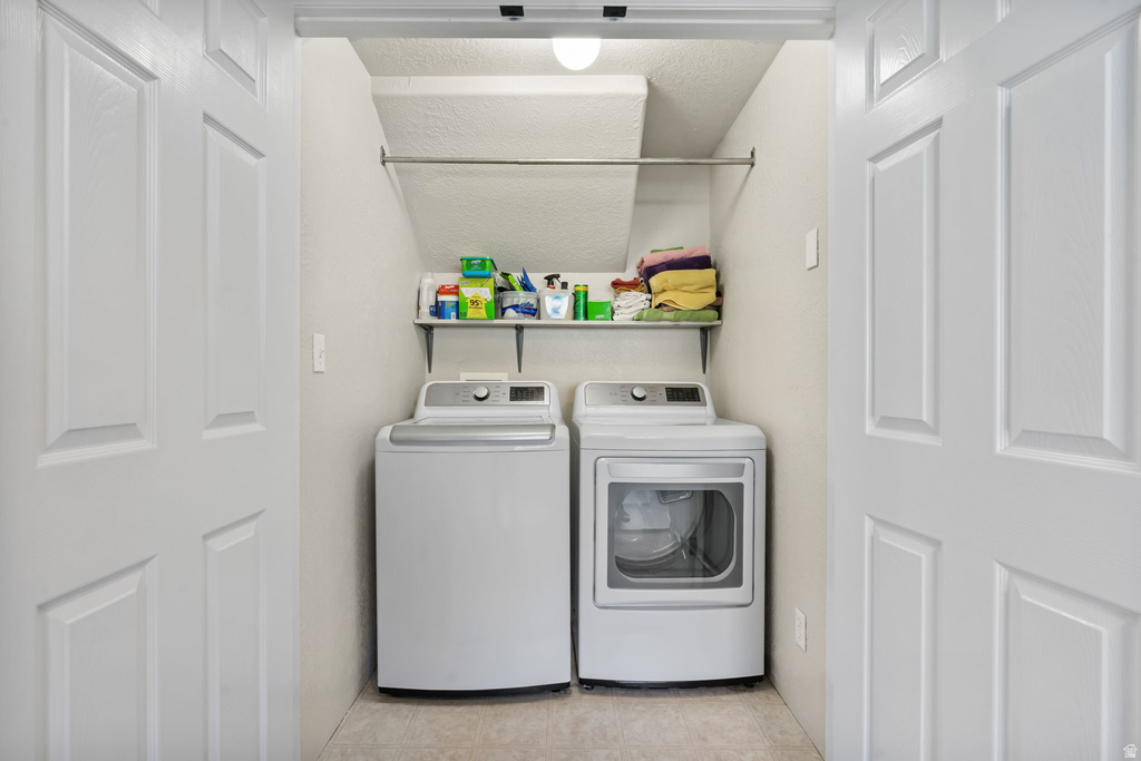 68 E SETTLER RD Saratoga Springs, UT 84045