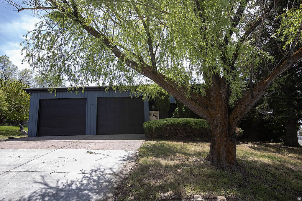 2972 E ORSON F DR Layton, UT 84040