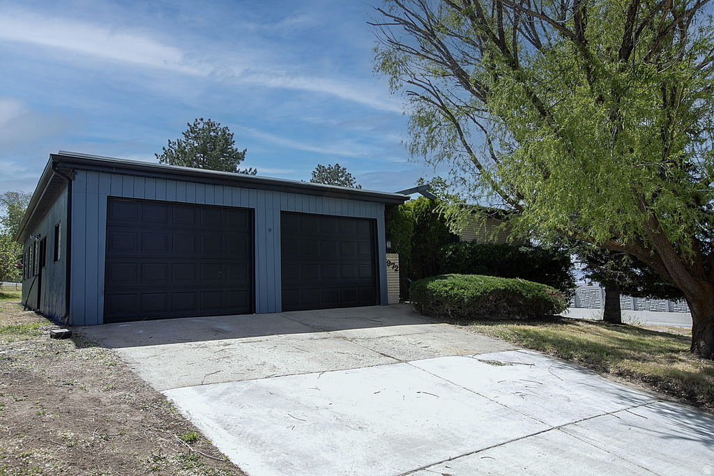 2972 E ORSON F DR Layton, UT 84040