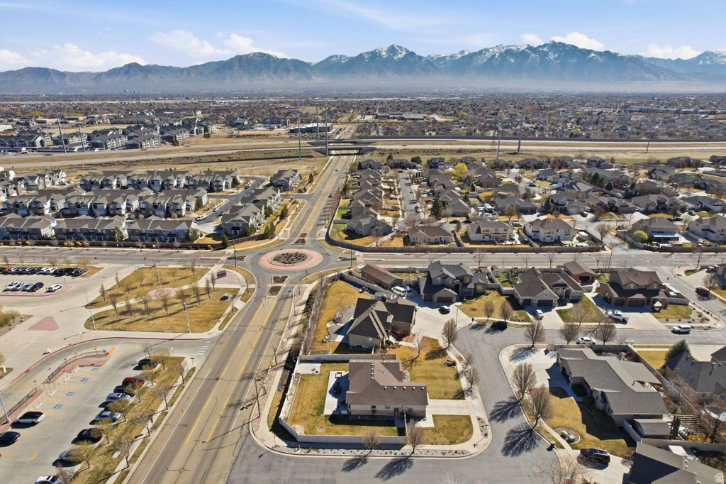6032 W OAK FORK DR West Jordan, UT 84081