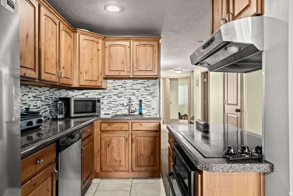 6032 W OAK FORK DR West Jordan, UT 84081