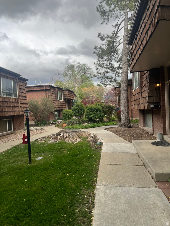 723 E 3710 S Millcreek, UT 84106