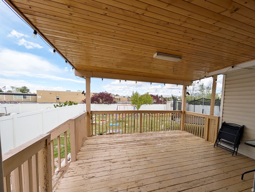 98 W SETTLEMENT CIR Midvale, UT 84047