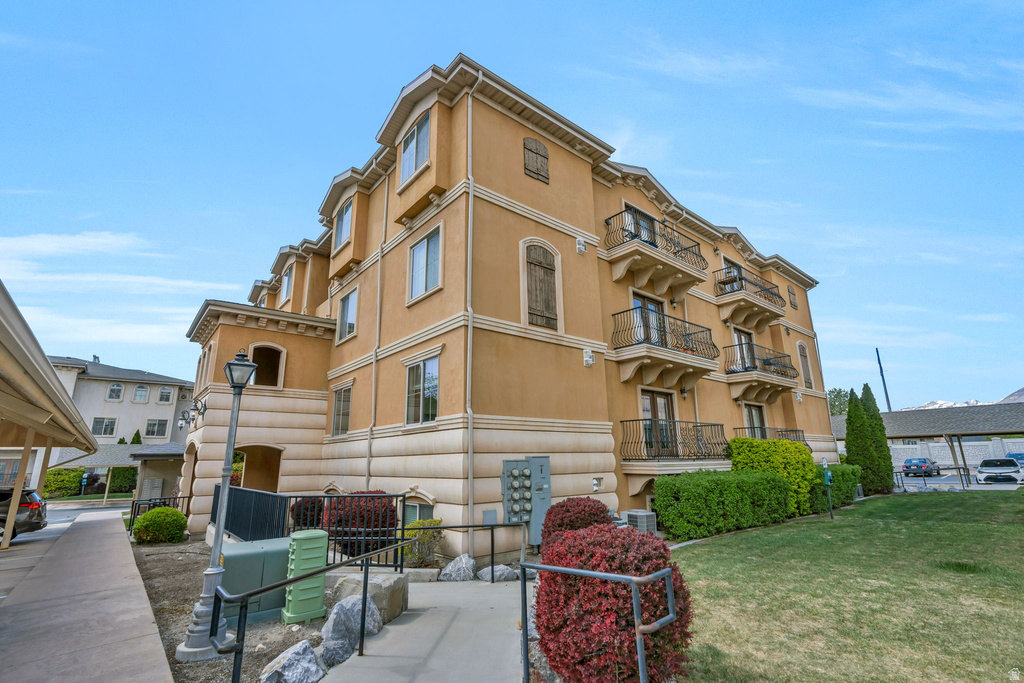 983 W 1055 N #812 Orem, UT 84057