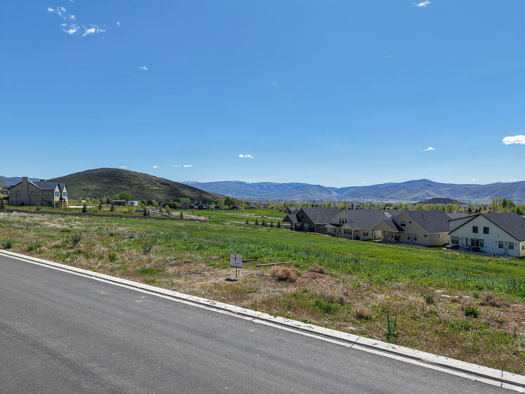 1615 N CAMBRIDGE DR Midway, UT 84049