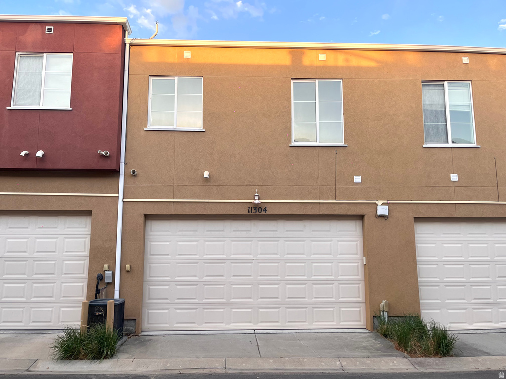 11304 S ROPEMAKER RD South Jordan, UT 84095