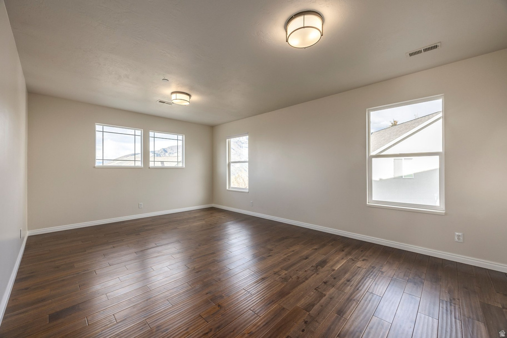 1930 E ASPEN LEAF PL Draper, UT 84020