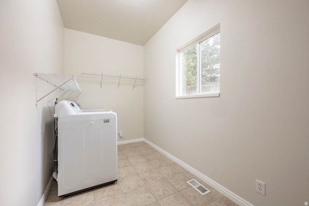 1930 E ASPEN LEAF PL Draper, UT 84020