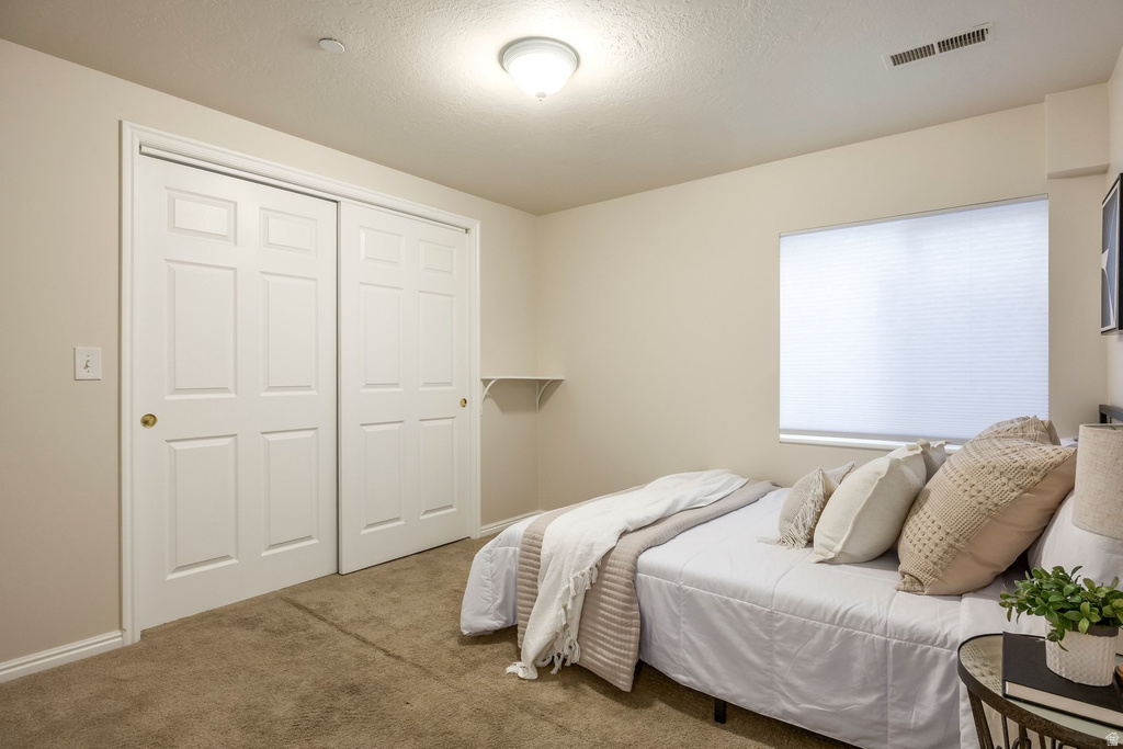 1930 E ASPEN LEAF PL Draper, UT 84020