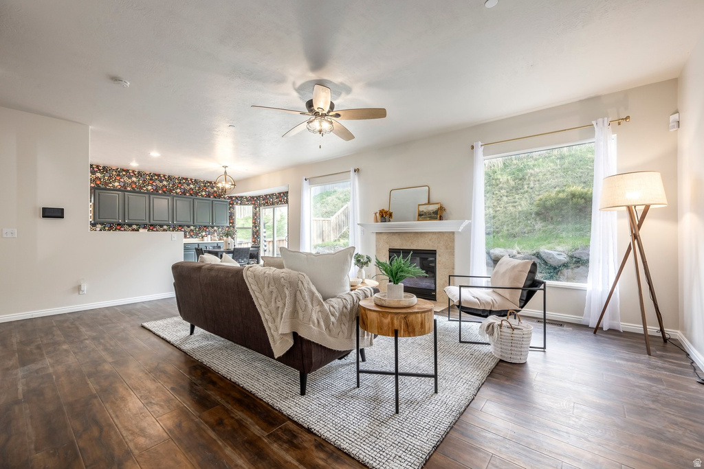 1930 E ASPEN LEAF PL Draper, UT 84020