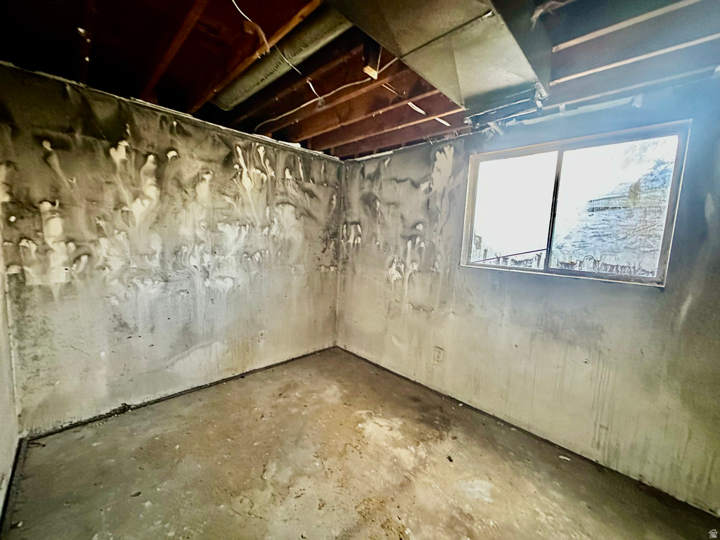 3184 W BERNINA DR Taylorsville, UT 84129