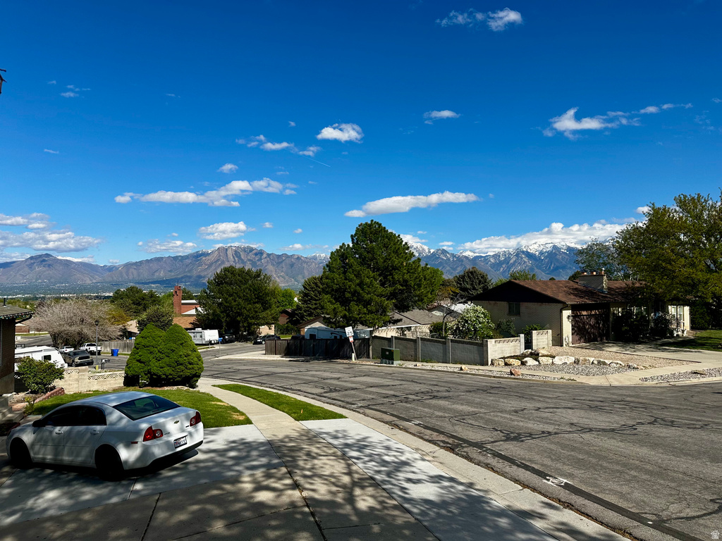 3184 W BERNINA DR Taylorsville, UT 84129