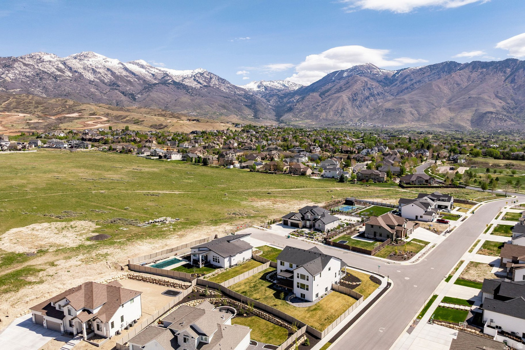 12177 N SHADY BROOK LN Highland, UT 84003