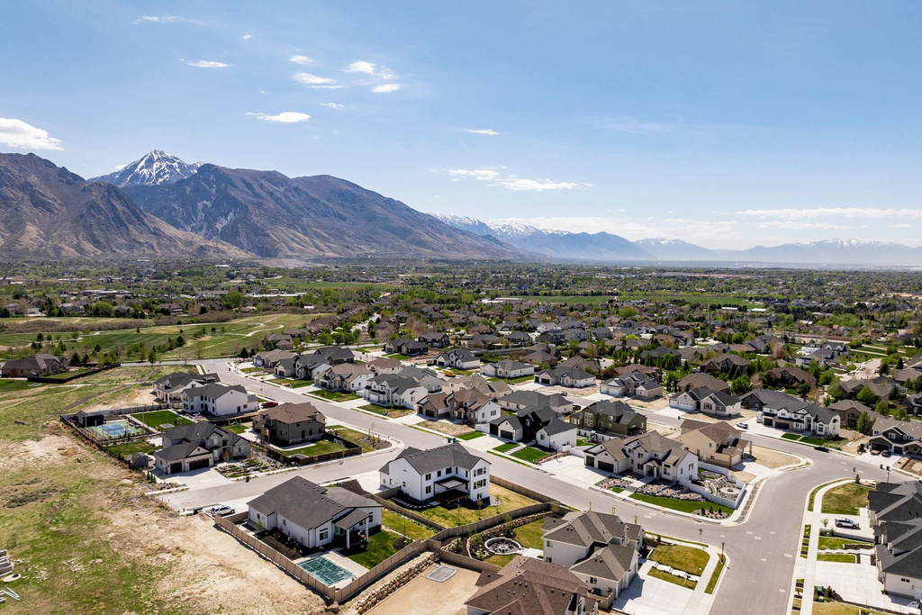 12177 N SHADY BROOK LN Highland, UT 84003