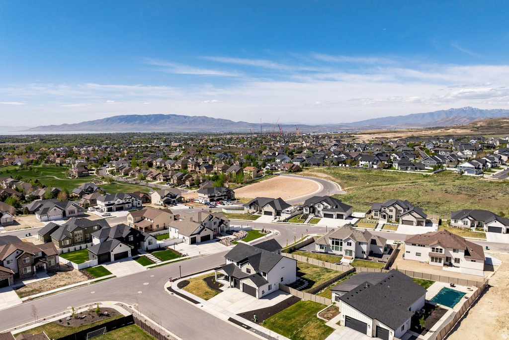 12177 N SHADY BROOK LN Highland, UT 84003