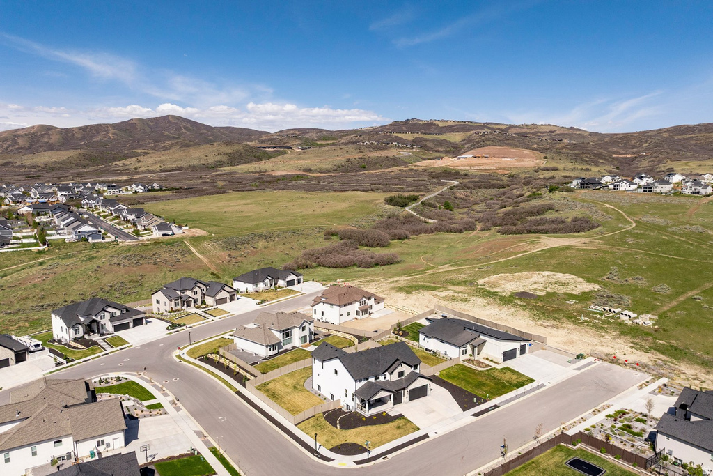 12177 N SHADY BROOK LN Highland, UT 84003