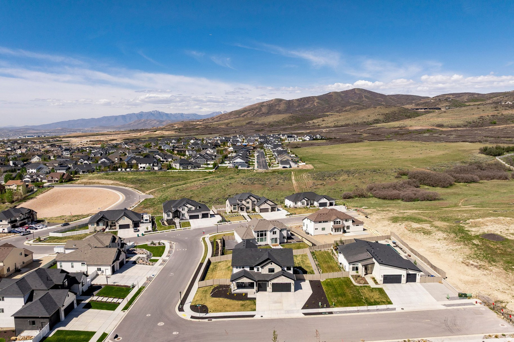 12177 N SHADY BROOK LN Highland, UT 84003