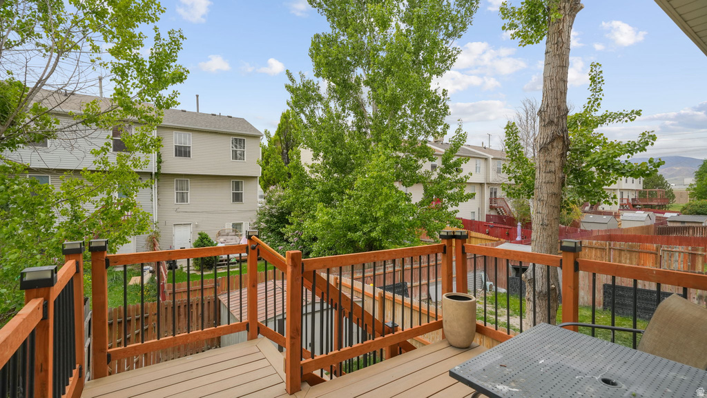 5737 W LOCH RAVEN CT West Valley City, UT 84128